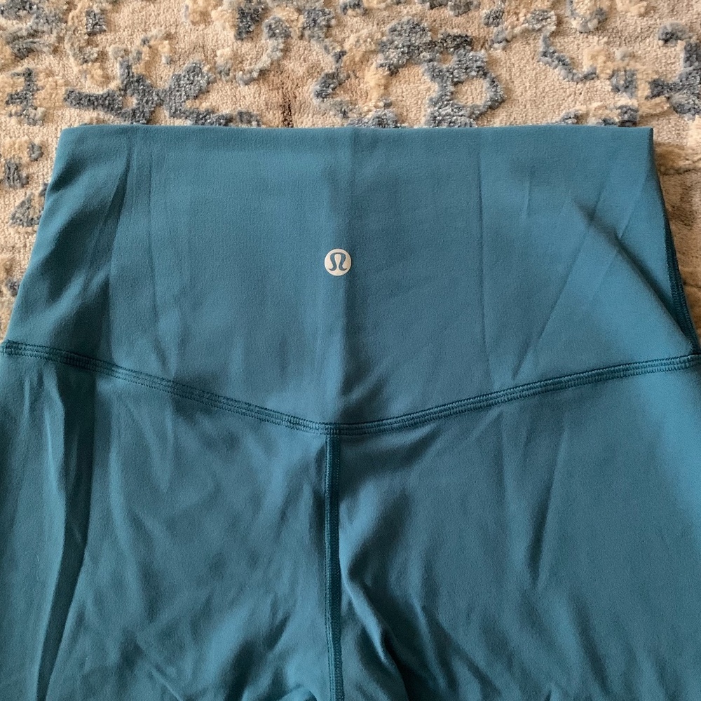 Lululemon Align Crop